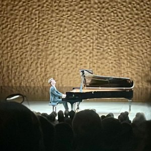 3 Klavierkonzert im Kleinen Saal.jpg