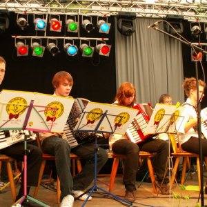 fnamw08.jpg