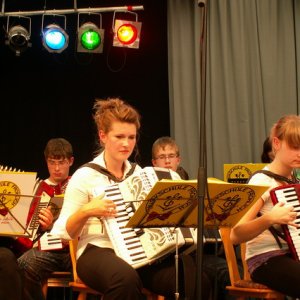fnamw09.jpg