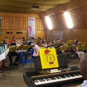 sl2005bel2_2.jpg