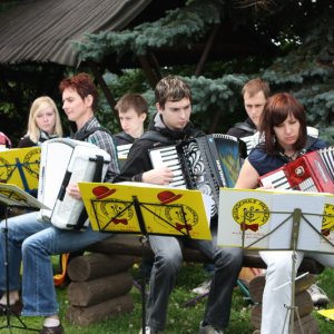 sl2012-1_01.jpg