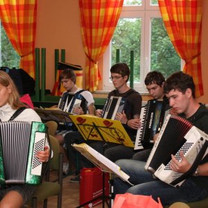 sl2012-1_05.jpg
