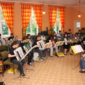 sl2012-1_06.jpg