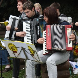 sl2012-1_08.jpg